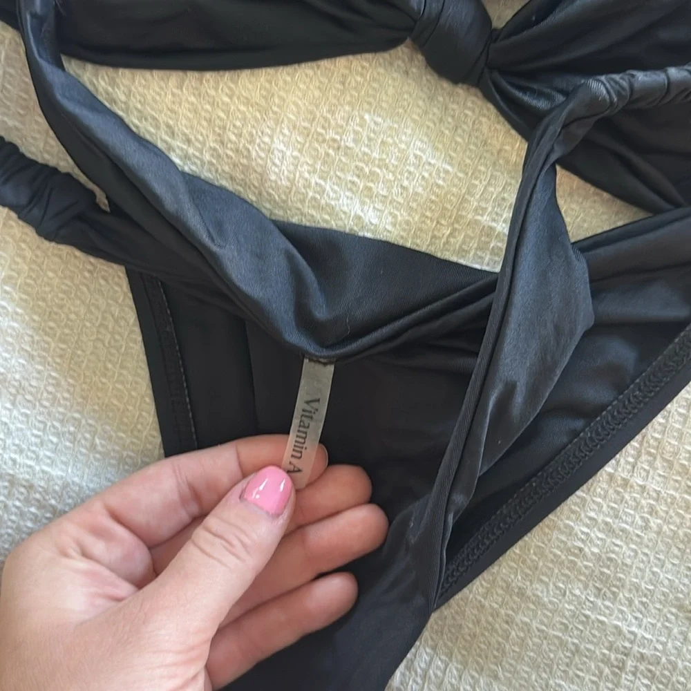 Vitamin A Bikini - Picture 2 of 2